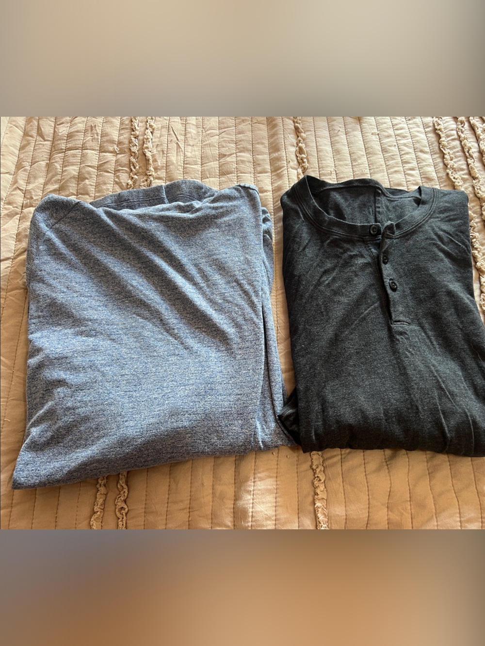 Men’s Lululemon tops